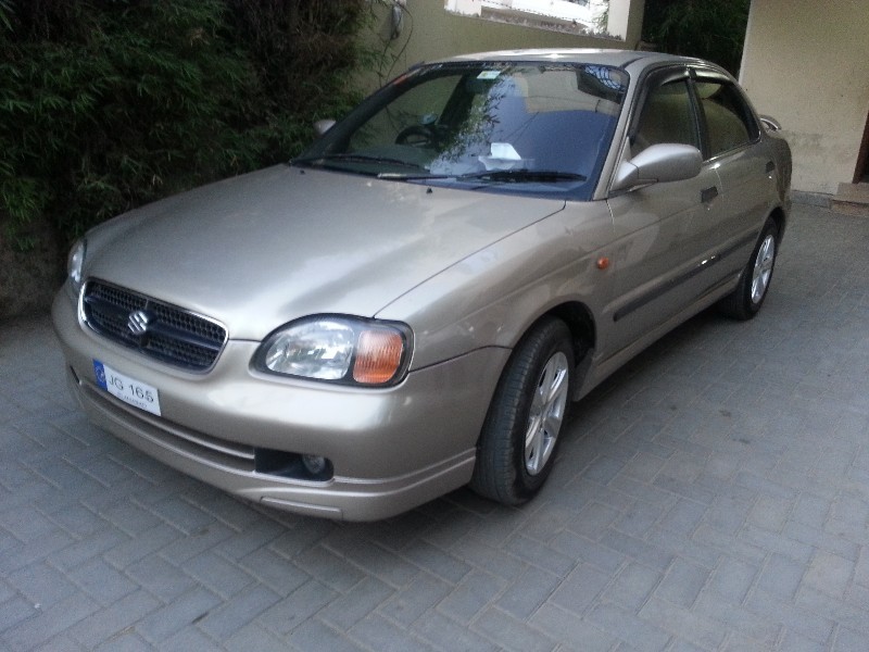 Suzuki Baleno